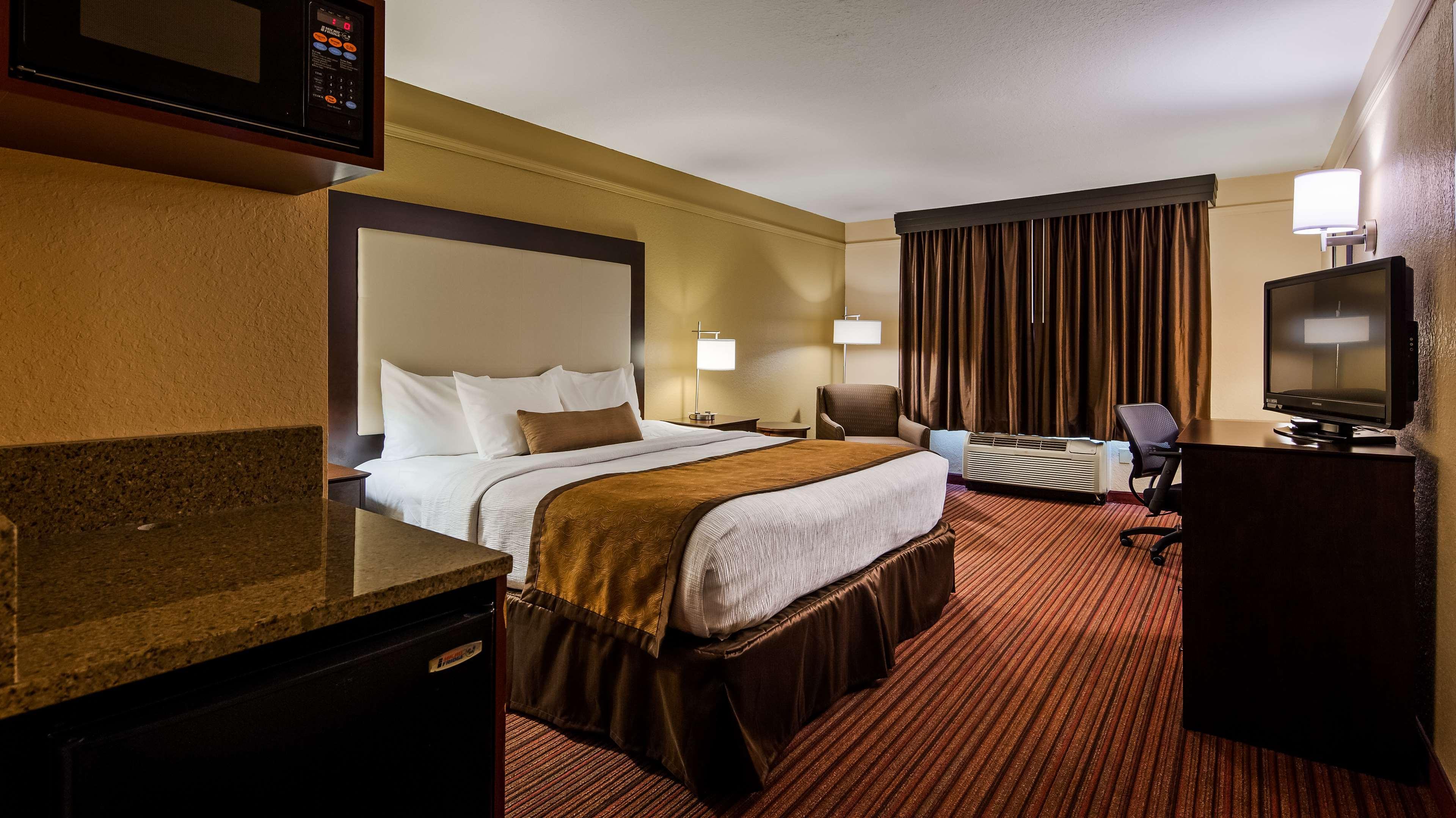 נוקסוויל Best Western Plus Strawberry Inn & Suites מראה חיצוני תמונה