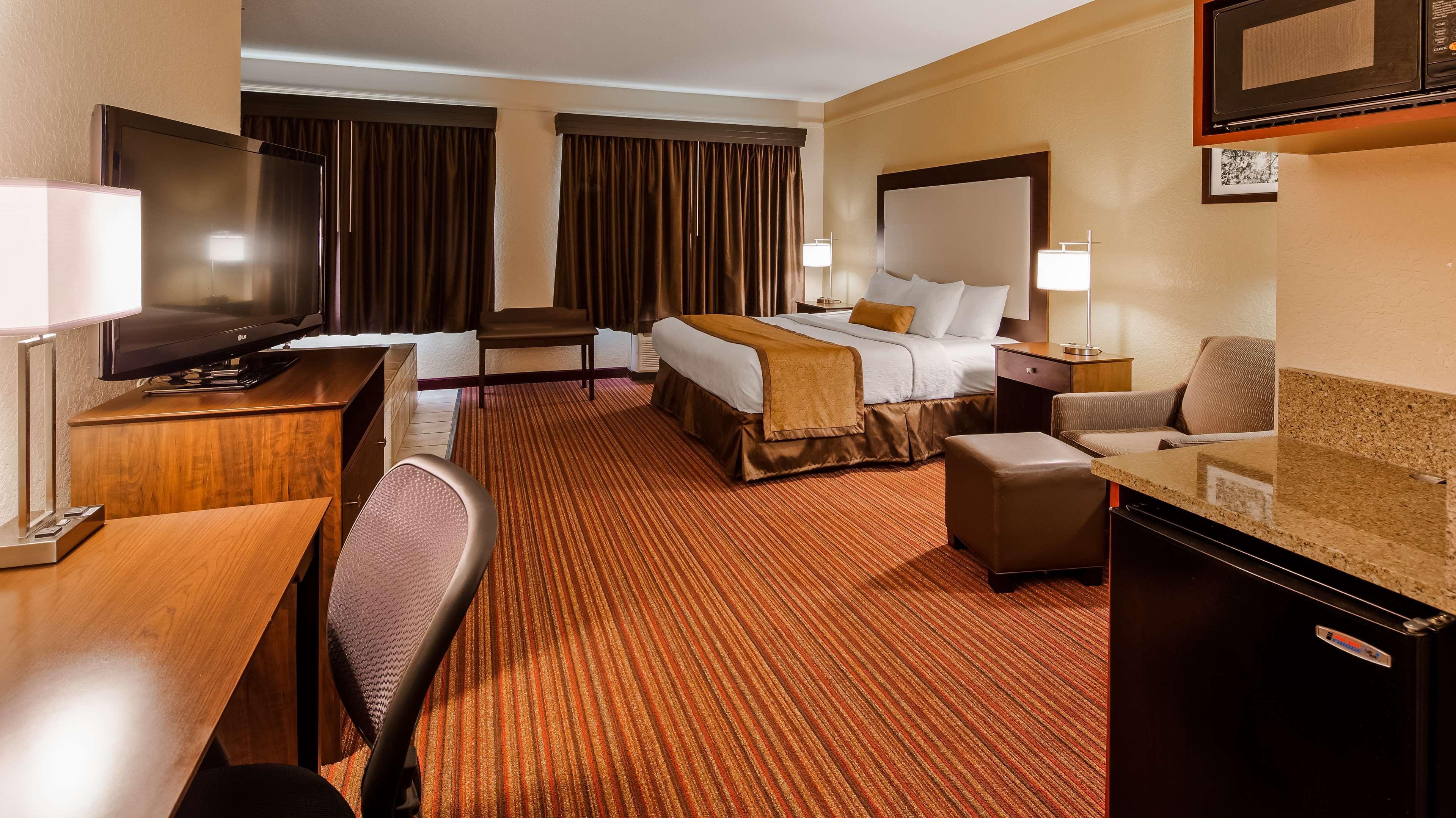 נוקסוויל Best Western Plus Strawberry Inn & Suites מראה חיצוני תמונה